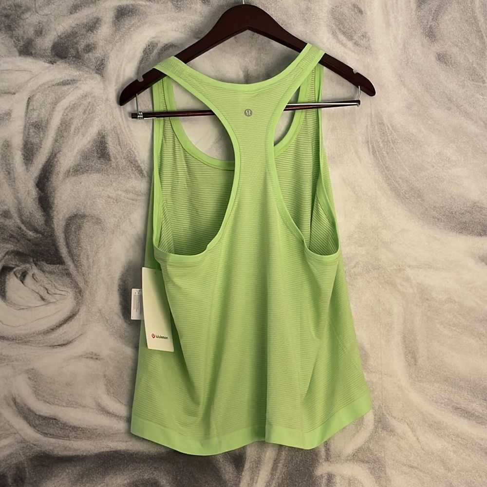 Lululemon Swiftly Tech Racerback 2.0 Race Length size 16 NWT Neo Mint - Picture 6 of 6